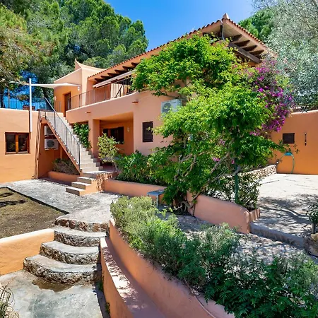 In San Rafael Sleeps 12 Villa San Antonio Abad